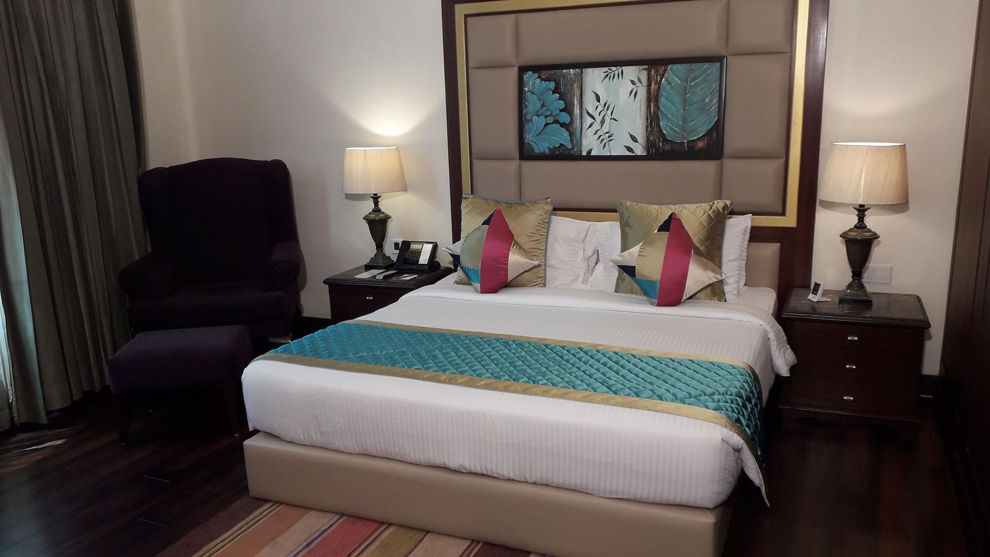Ramada By Wyndham Jalandhar City Center Εξωτερικό φωτογραφία
