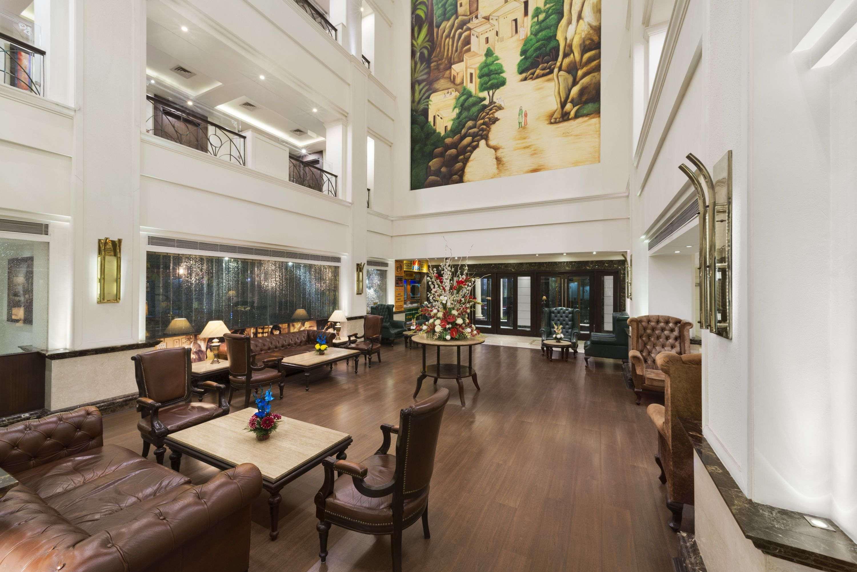 Ramada By Wyndham Jalandhar City Center Εξωτερικό φωτογραφία
